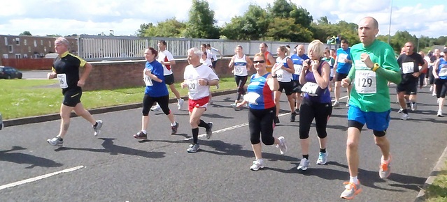 Runners in the Aycliffe 10k
